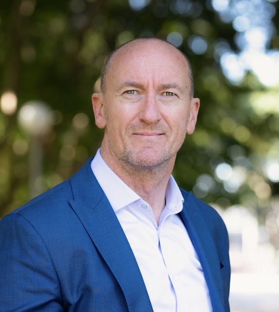 Ian Lowe